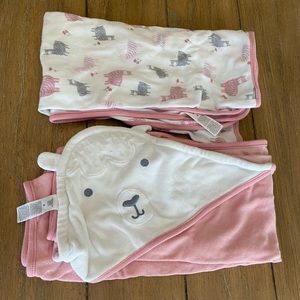 Carter’s llama 2 towel set